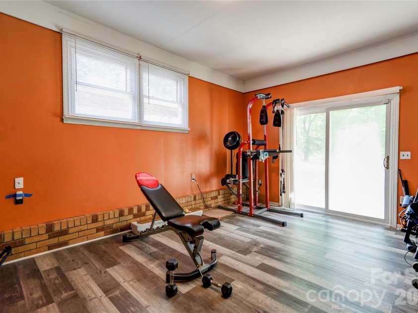 201 Skycrest Avenue, Shelby, NC 28152.  MLS# CAR4373143, YatesRealty ID 15150. Bonus