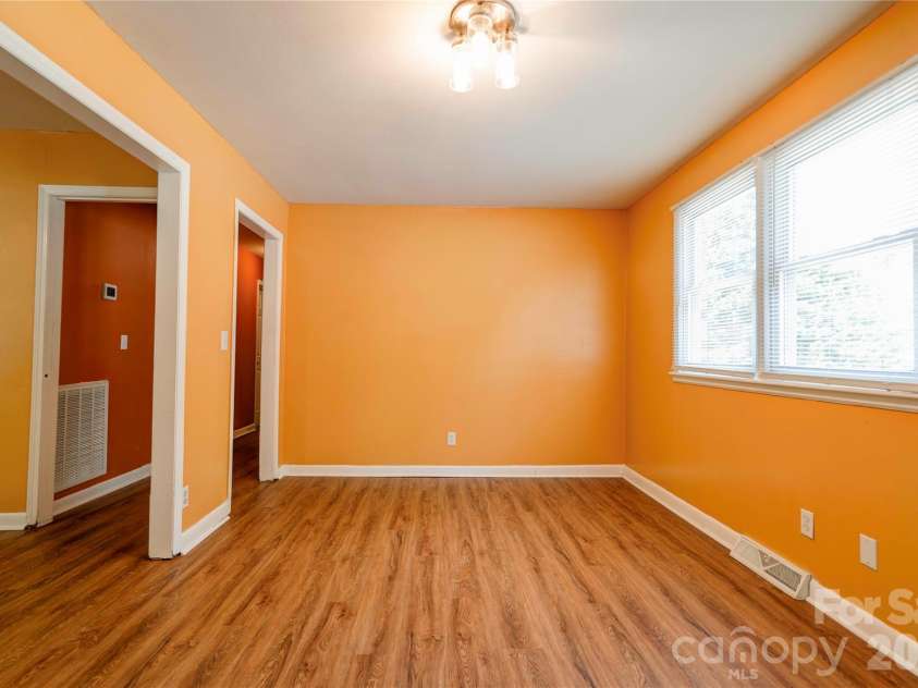 201 Skycrest Avenue, Shelby, NC 28152.  MLS# CAR4373143, YatesRealty ID 15150. Dining Room