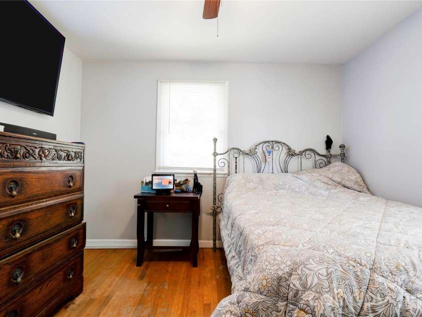 201 Skycrest Avenue, Shelby, NC 28152.  MLS# CAR4373143, YatesRealty ID 15150. Primary Bedroom