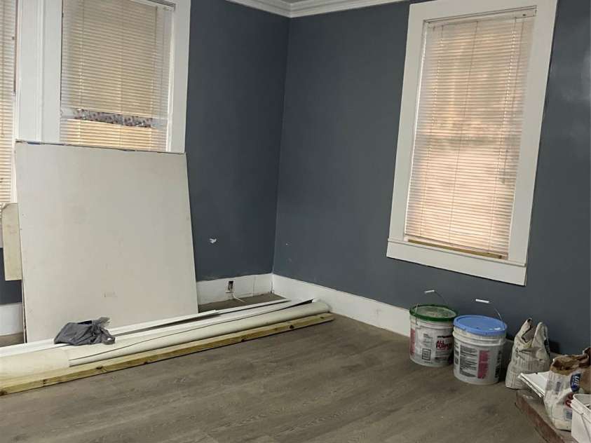 836 McCreary Street, Winston Salem, NC 27105.  MLS# CAR4260584, YatesRealty ID 15150. 