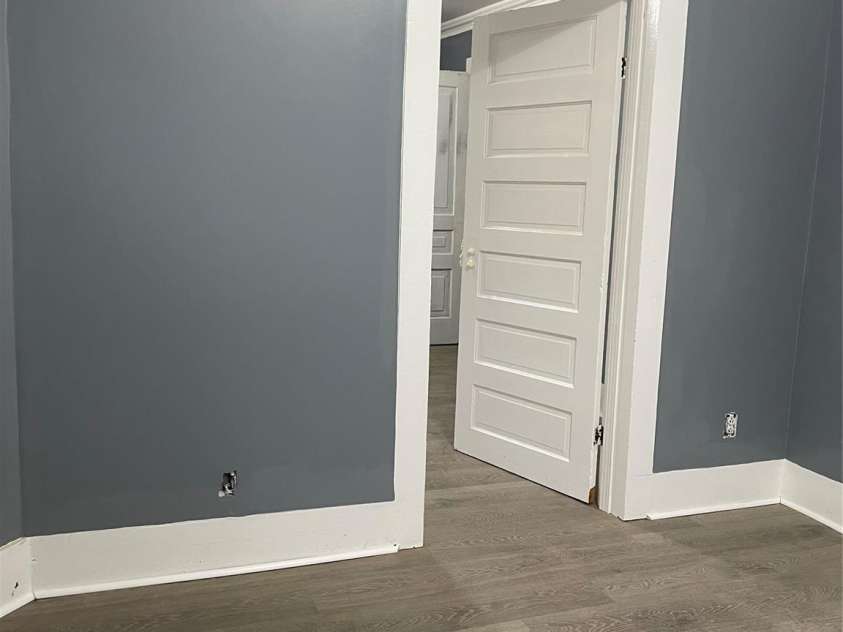 836 McCreary Street, Winston Salem, NC 27105.  MLS# CAR4260584, YatesRealty ID 15150. 