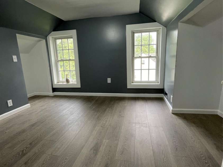 836 McCreary Street, Winston Salem, NC 27105.  MLS# CAR4260584, YatesRealty ID 15150. 