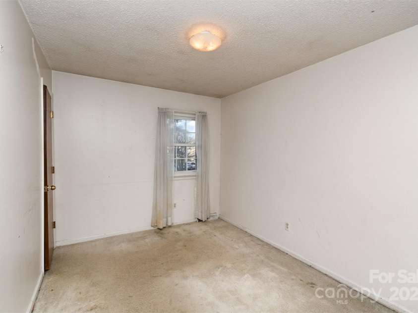 9 Post Oak Place, Salisbury, NC 28147.  MLS# CAR4212005, YatesRealty ID 15152. Bedroom #2