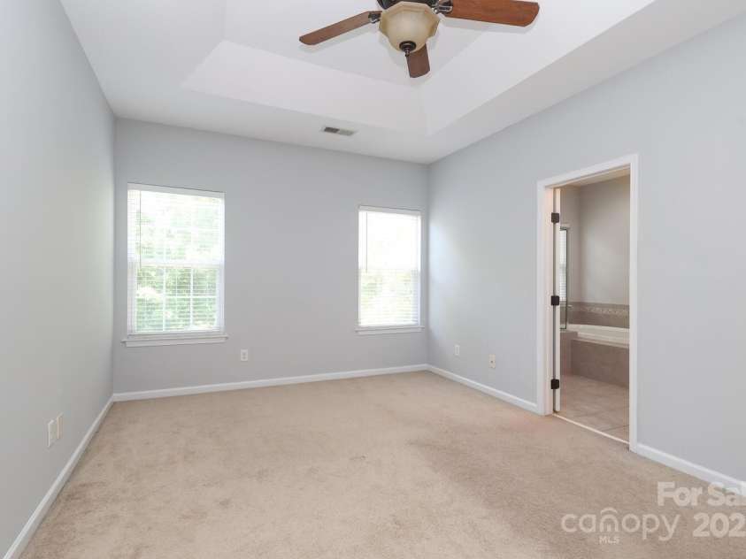 729 Naramore Street, Davidson, NC 28036.  MLS# CAR4280784, YatesRealty ID 15153. 