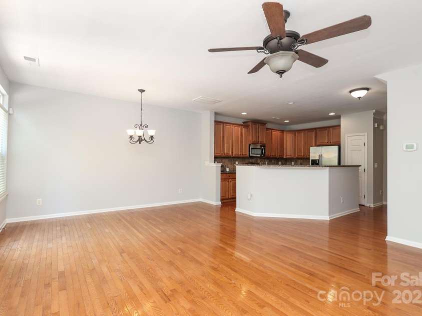 729 Naramore Street, Davidson, NC 28036.  MLS# CAR4280784, YatesRealty ID 15153. 