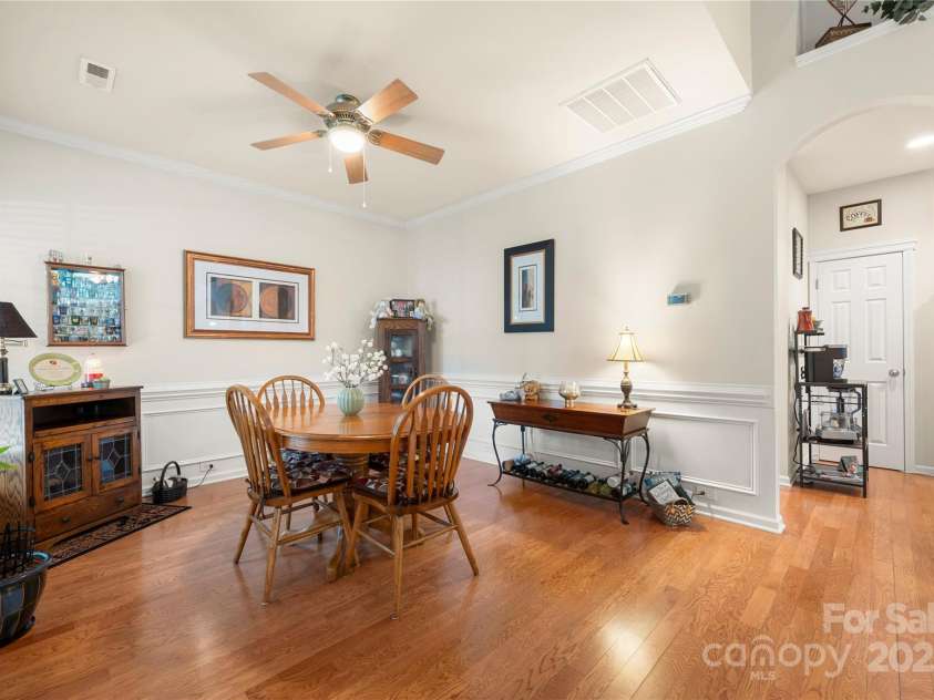 5428 Colonial Garden Drive, Huntersville, NC 28078.  MLS# CAR4261480, YatesRealty ID 15155. 