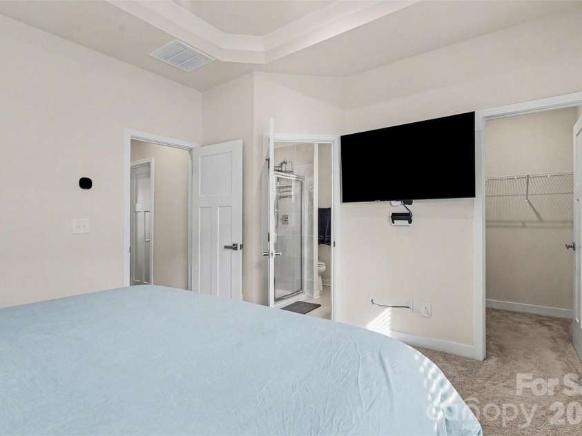 1546 Aspire Street, Charlotte, NC 28262.  MLS# CAR4342374, YatesRealty ID 15156. Maste Room