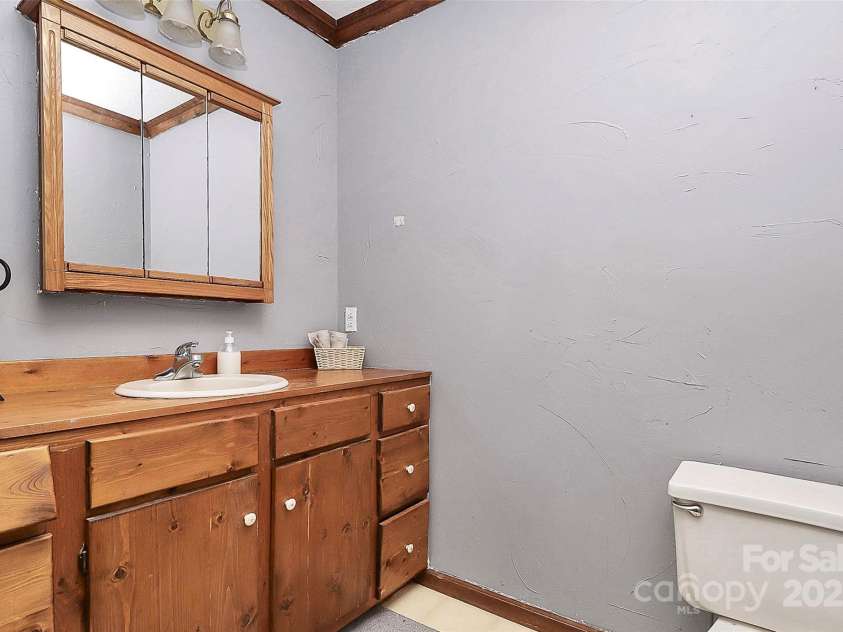 2780 China Grove Road, Kannapolis, NC 28083.  MLS# CAR4251597, YatesRealty ID 15157. 