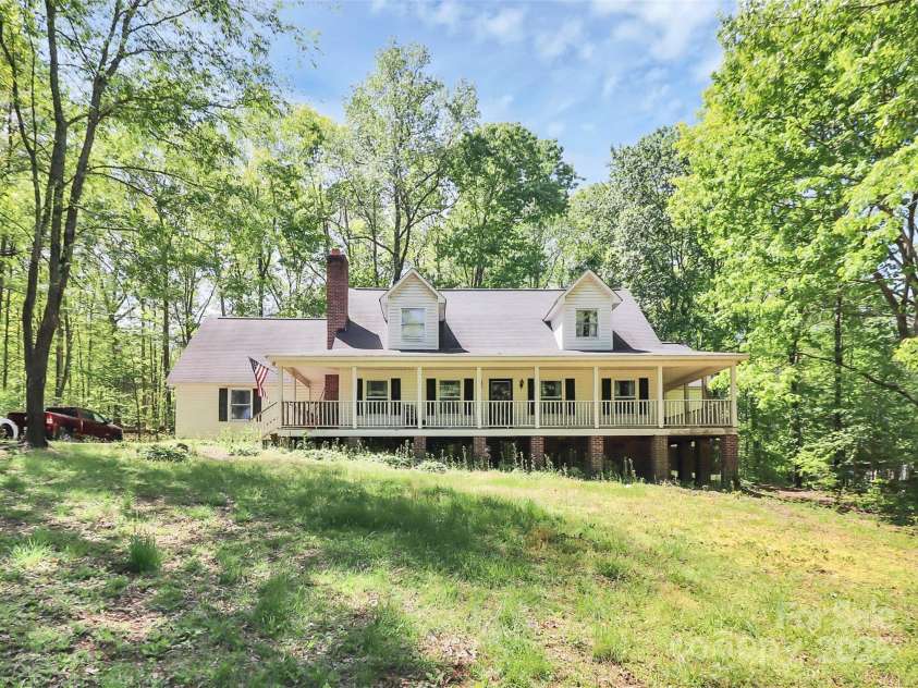 2780 China Grove Road, Kannapolis, NC 28083.  MLS# CAR4251597, YatesRealty ID 15157. Welcome home!