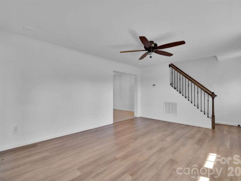 513 Weathers Creek Road, Troutman, NC 28166.  MLS# CAR4351689, YatesRealty ID 15158. 