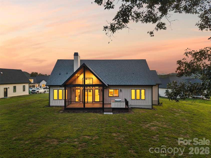 144 Golden Pasture Drive, Fletcher, NC 28732.  MLS# CAR4421763, YatesRealty ID 15159. 