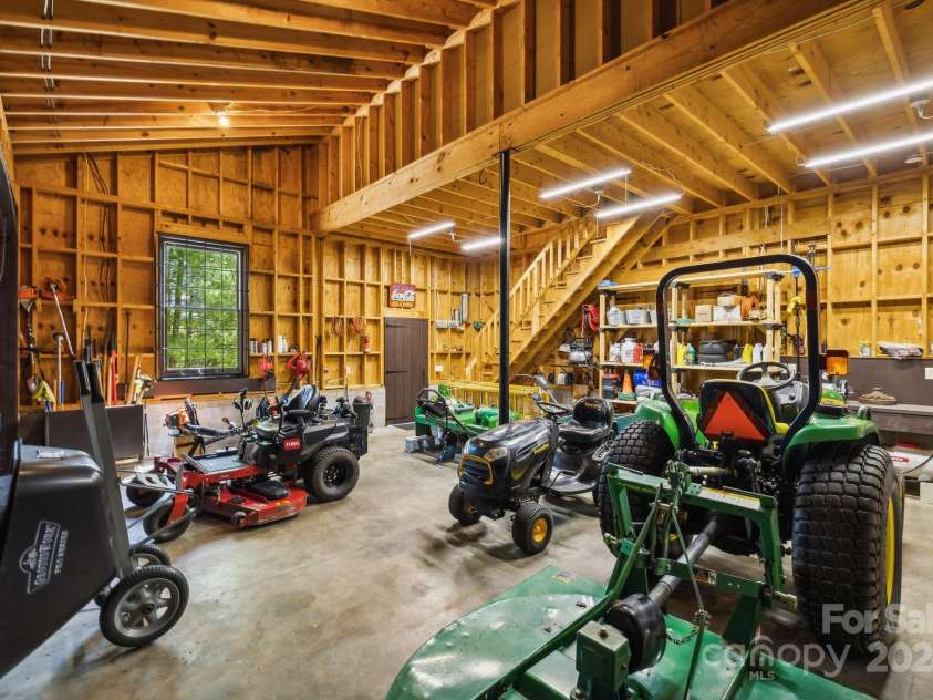 5712 Summit Road, Purlear, NC 28665.  MLS# CAR4141857, YatesRealty ID 1516. Barn Interior