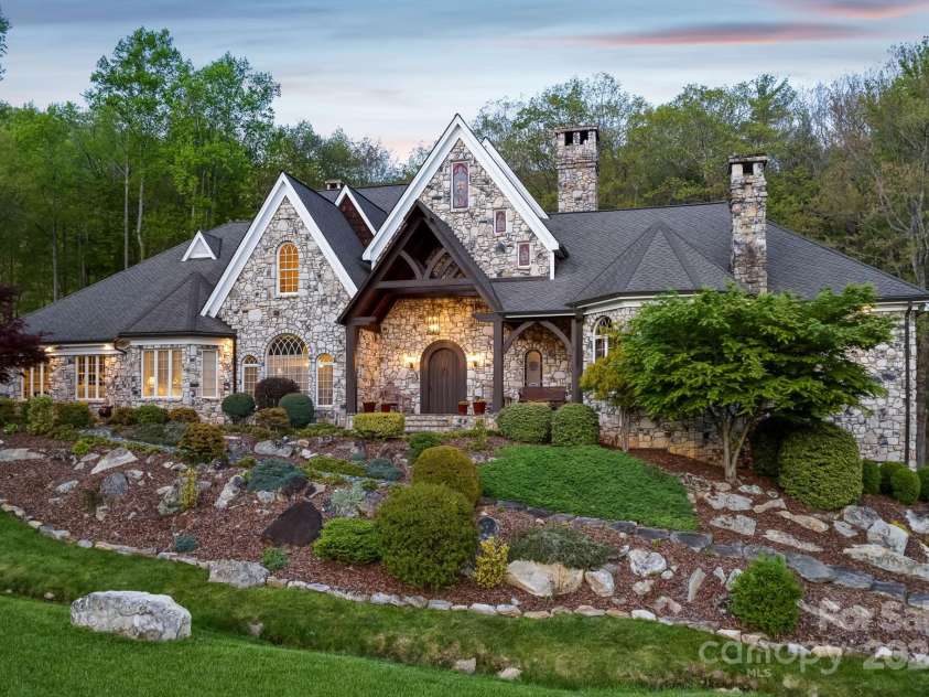 5712 Summit Road, Purlear, NC 28665.  MLS# CAR4141857, YatesRealty ID 1516. Front of Home