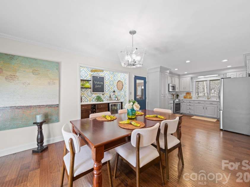 208 Falcon Drive, Concord, NC 28025.  MLS# CAR4359614, YatesRealty ID 15160. 