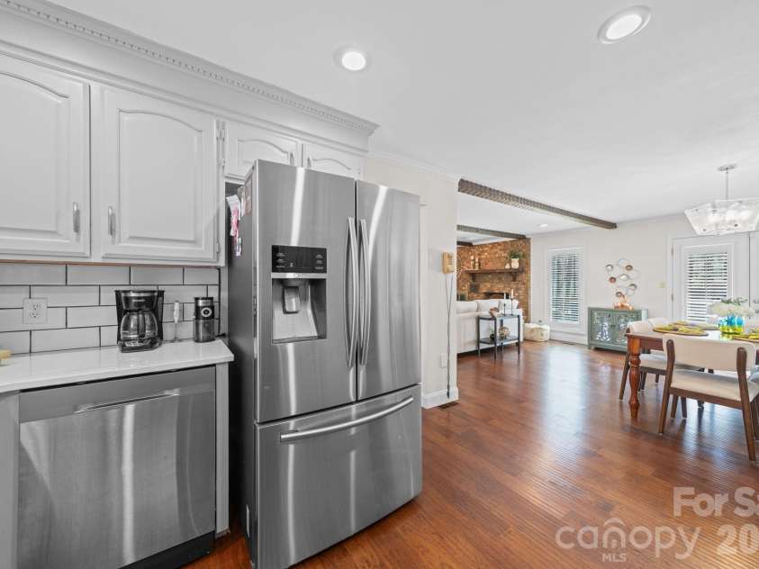 208 Falcon Drive, Concord, NC 28025.  MLS# CAR4359614, YatesRealty ID 15160. 