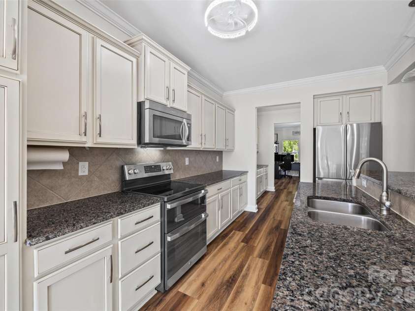 15229 Windward Lane, Lancaster, SC 29720.  MLS# CAR4423047, YatesRealty ID 15161. 