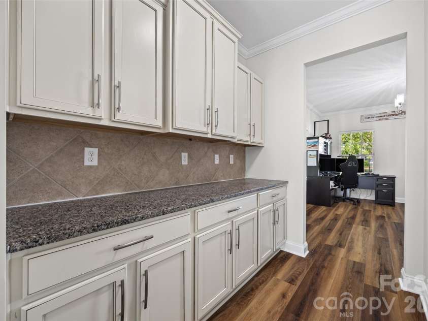 15229 Windward Lane, Lancaster, SC 29720.  MLS# CAR4423047, YatesRealty ID 15161. 