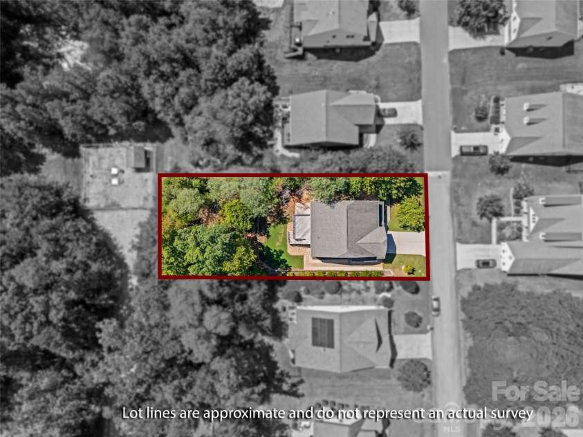 15229 Windward Lane, Lancaster, SC 29720.  MLS# CAR4423047, YatesRealty ID 15161. 