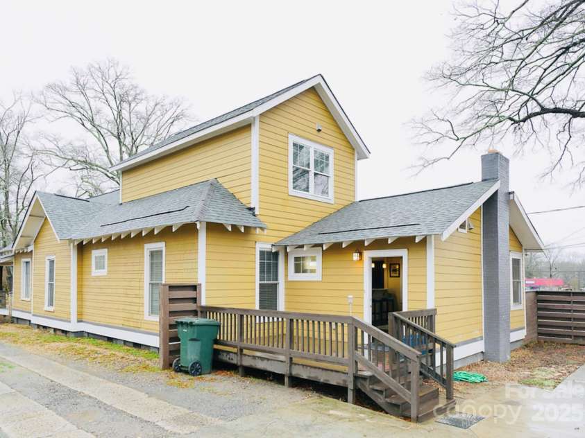 350 Marion Street, Rock Hill, SC 29730.  MLS# CAR4210905, YatesRealty ID 15163. Unit B Rear View