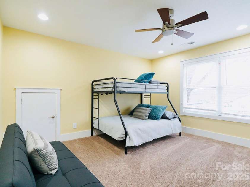 350 Marion Street, Rock Hill, SC 29730.  MLS# CAR4210905, YatesRealty ID 15163. Unit B- Spacious Upper level Bedroom