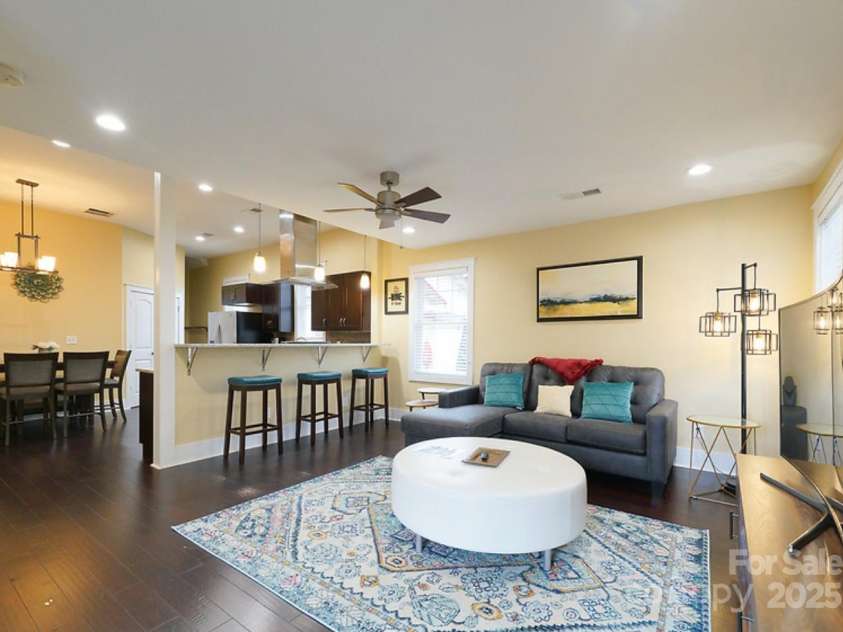 350 Marion Street, Rock Hill, SC 29730.  MLS# CAR4210905, YatesRealty ID 15163. Unit B- Welcome Home!