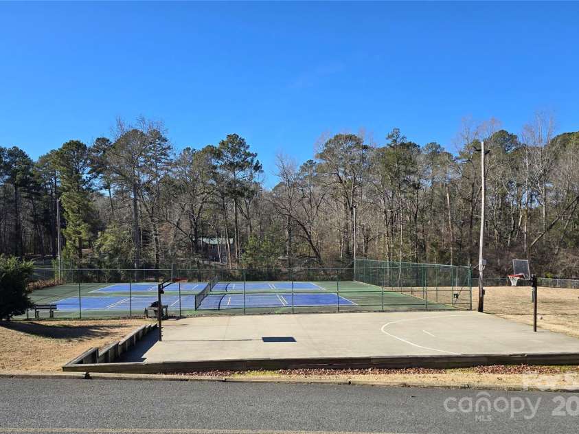 107 Skyland Drive, Mount Gilead, NC 27306.  MLS# CAR4252920, YatesRealty ID 15164. 