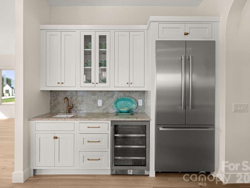 133 Golden Pasture Drive, Fletcher, NC 28732.  MLS# CAR4369062, YatesRealty ID 15165. 