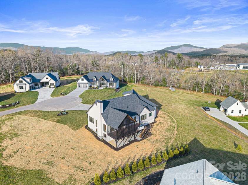 133 Golden Pasture Drive, Fletcher, NC 28732.  MLS# CAR4369062, YatesRealty ID 15165. 