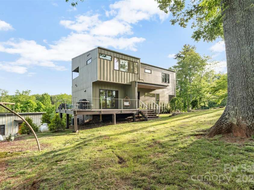 21, 13 Wild Pine Court, Leicester, NC 28748.  MLS# CAR4263038, YatesRealty ID 15165. 