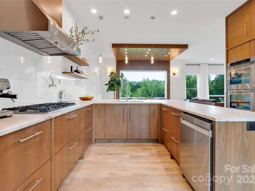 21, 13 Wild Pine Court, Leicester, NC 28748.  MLS# CAR4263038, YatesRealty ID 15165. 