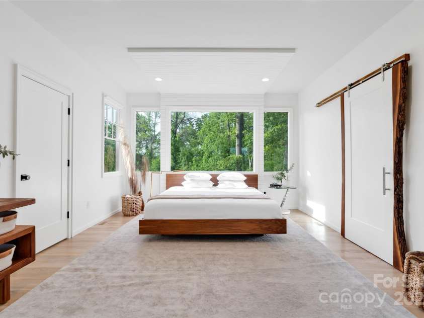 21, 13 Wild Pine Court, Leicester, NC 28748.  MLS# CAR4263038, YatesRealty ID 15165. 