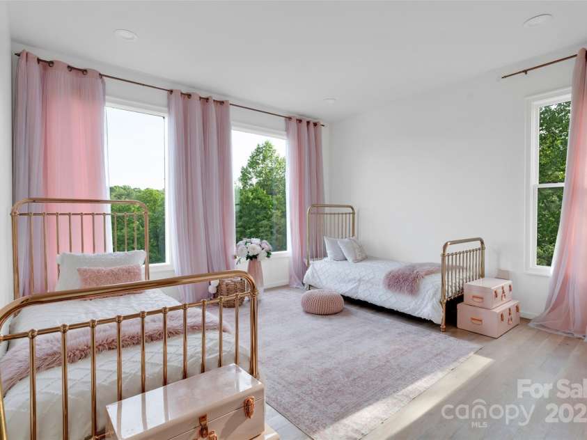 21, 13 Wild Pine Court, Leicester, NC 28748.  MLS# CAR4263038, YatesRealty ID 15165. 