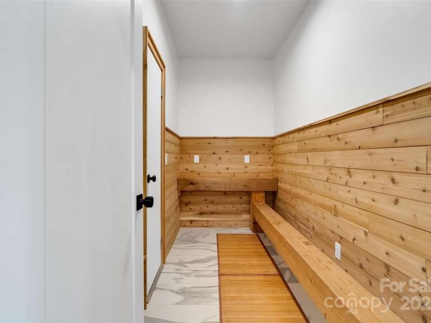 21, 13 Wild Pine Court, Leicester, NC 28748.  MLS# CAR4263038, YatesRealty ID 15165. 