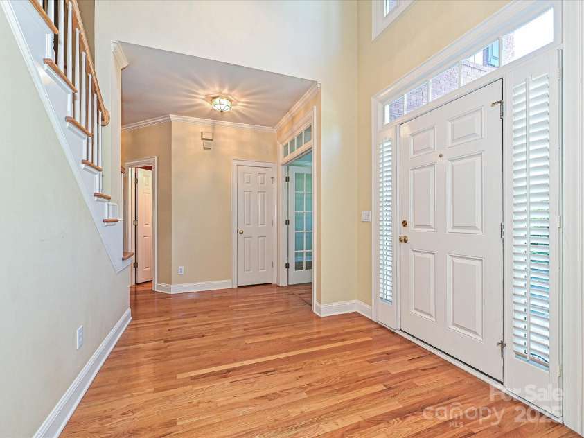 16511 Bridgehampton Club Drive, Charlotte, NC 28277.  MLS# CAR4253324, YatesRealty ID 15166. 