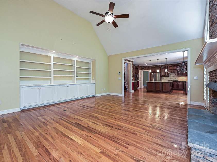 16511 Bridgehampton Club Drive, Charlotte, NC 28277.  MLS# CAR4253324, YatesRealty ID 15166. 