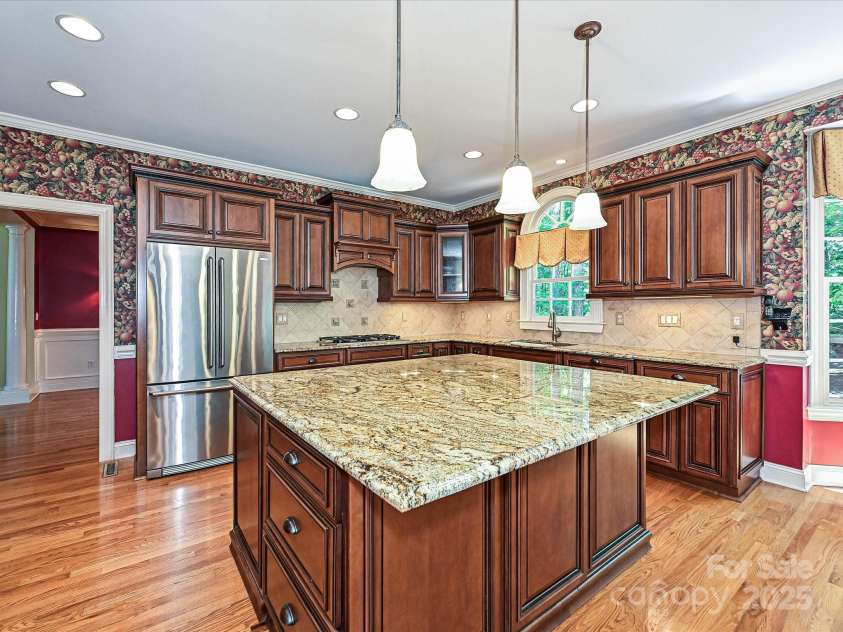 16511 Bridgehampton Club Drive, Charlotte, NC 28277.  MLS# CAR4253324, YatesRealty ID 15166. 