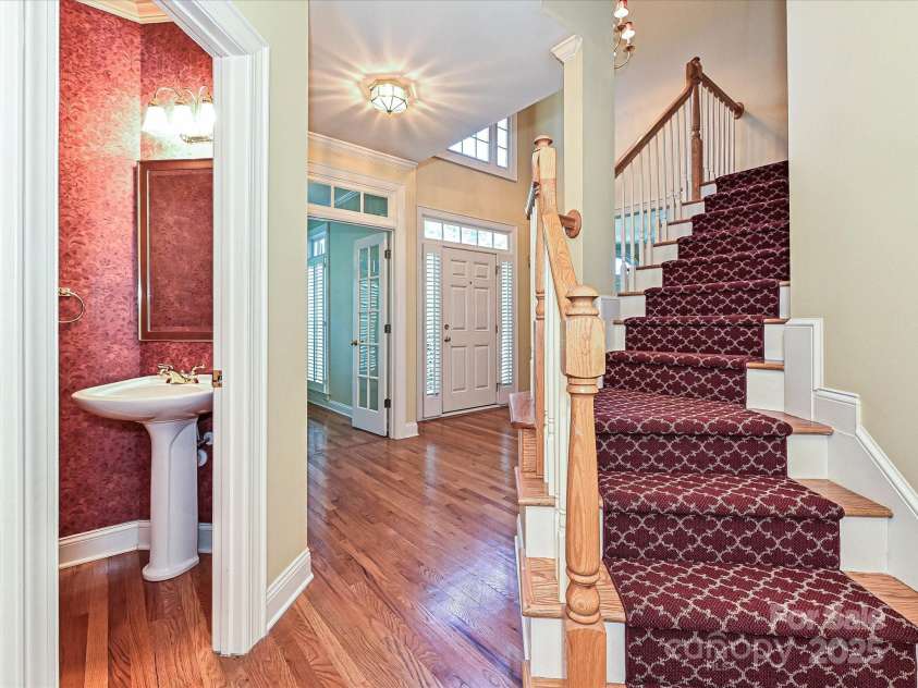 16511 Bridgehampton Club Drive, Charlotte, NC 28277.  MLS# CAR4253324, YatesRealty ID 15166. 