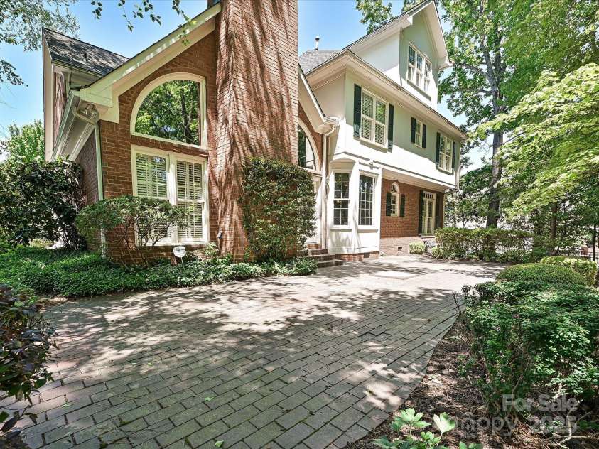 16511 Bridgehampton Club Drive, Charlotte, NC 28277.  MLS# CAR4253324, YatesRealty ID 15166. 