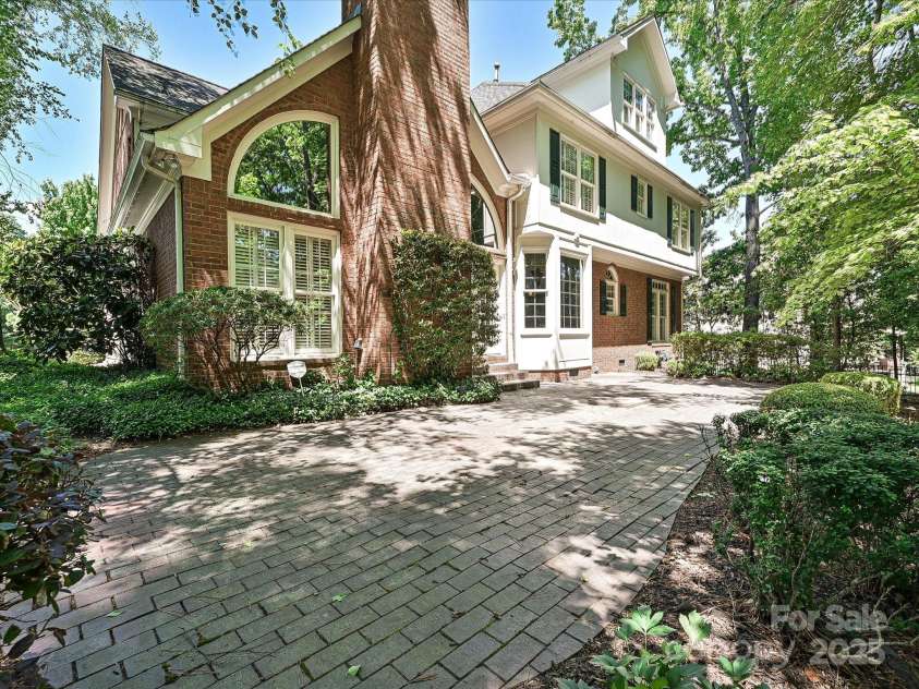 16511 Bridgehampton Club Drive, Charlotte, NC 28277.  MLS# CAR4253324, YatesRealty ID 15166. 