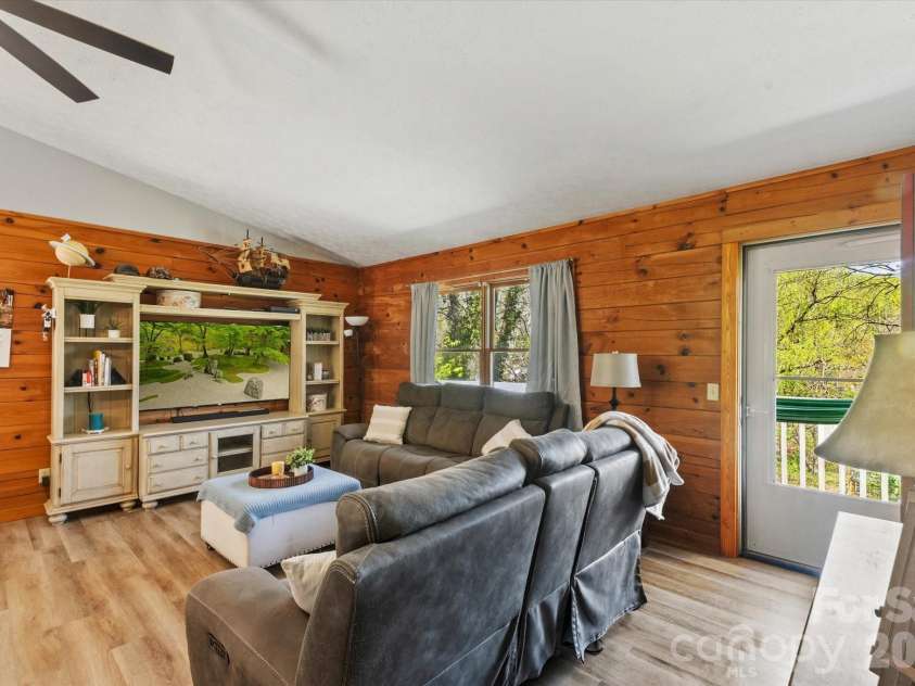 187 Cedarwood Drive, Waynesville, NC 28785.  MLS# CAR4368714, YatesRealty ID 15166. Living room from hallway