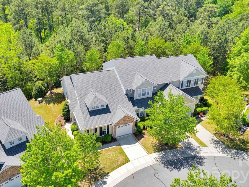 602 Pine Links Drive, Tega Cay, SC 29708.  MLS# CAR4370839, YatesRealty ID 15167. 