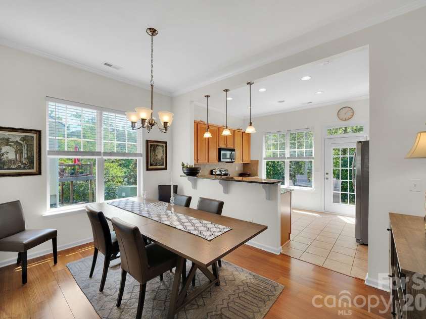 602 Pine Links Drive, Tega Cay, SC 29708.  MLS# CAR4370839, YatesRealty ID 15167. 