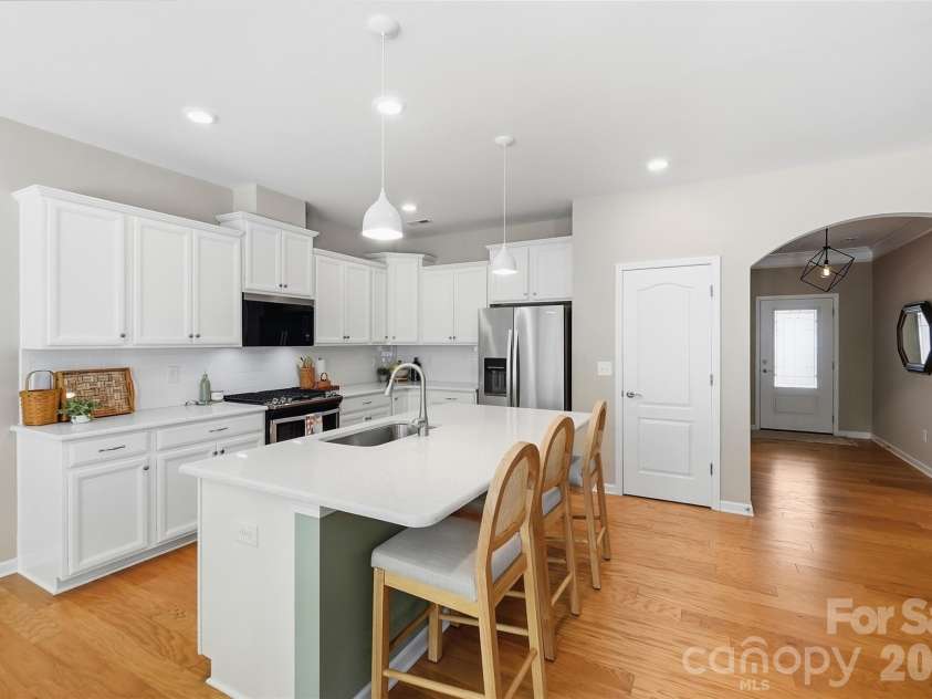 8122 Asher Chase Trail, Lancaster, SC 29720.  MLS# CAR4430664, YatesRealty ID 15169. 