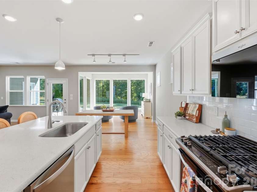 8122 Asher Chase Trail, Lancaster, SC 29720.  MLS# CAR4430664, YatesRealty ID 15169. 
