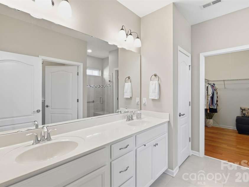 8122 Asher Chase Trail, Lancaster, SC 29720.  MLS# CAR4430664, YatesRealty ID 15169. 