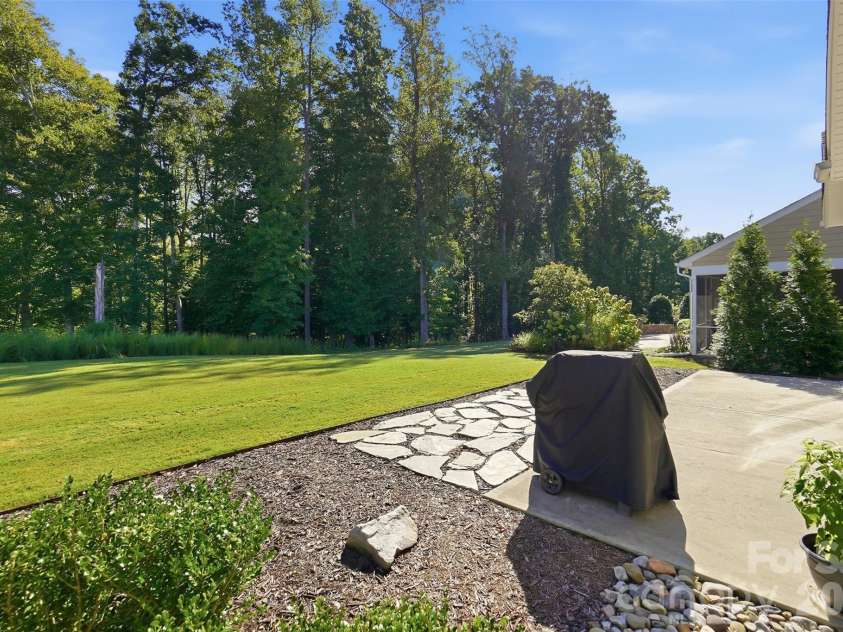 8122 Asher Chase Trail, Lancaster, SC 29720.  MLS# CAR4430664, YatesRealty ID 15169. 