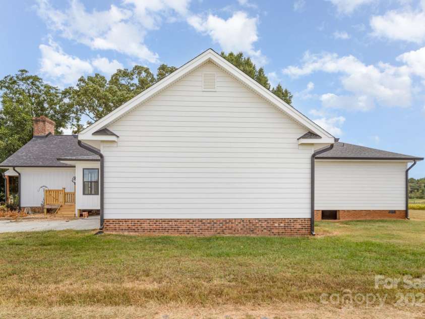 1421 Old Highway 74 None, Marshville, NC 28103.  MLS# CAR4305599, YatesRealty ID 1517. 