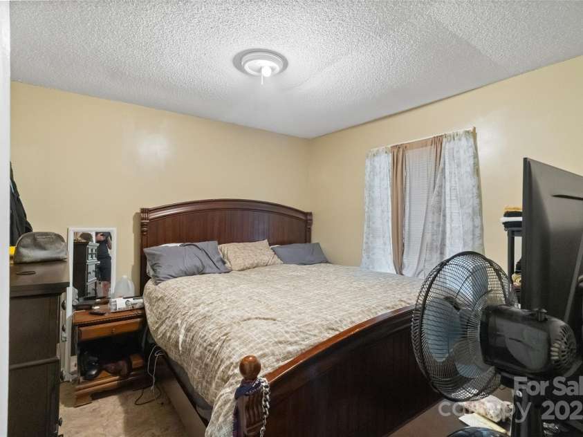 133 Proctor Street, Gastonia, NC 28052.  MLS# CAR4230574, YatesRealty ID 15170. 