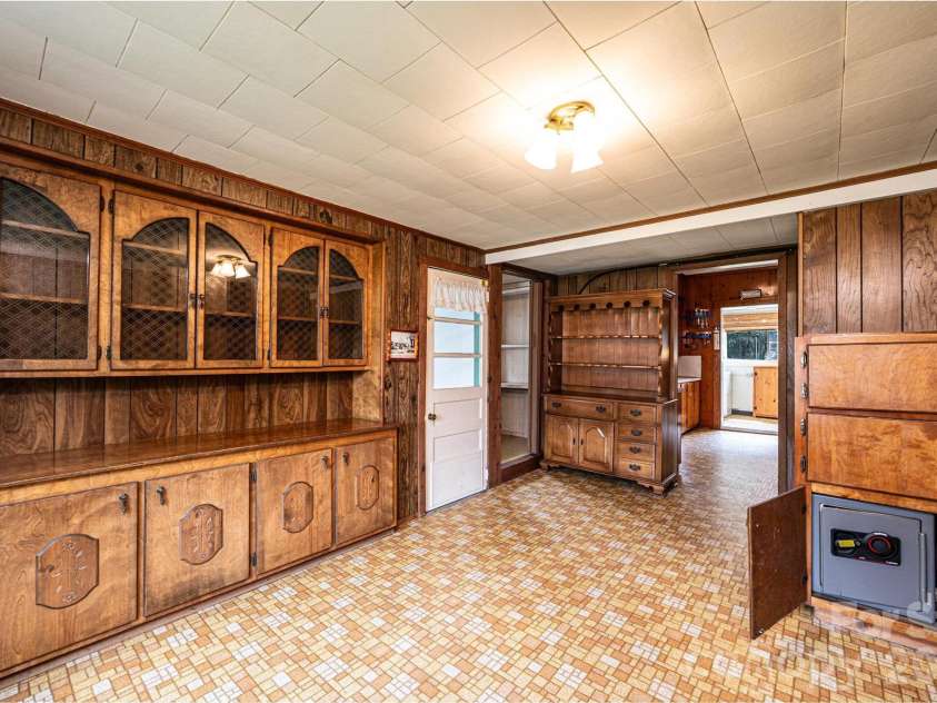 335 Harmon Street, Forest City, NC 28043.  MLS# CAR4362652, YatesRealty ID 15171. 