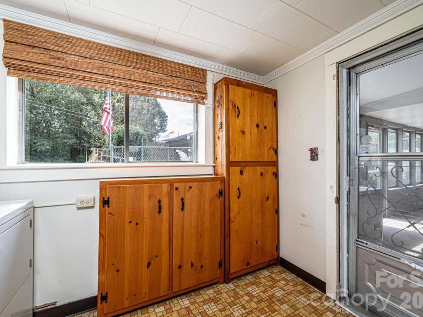 335 Harmon Street, Forest City, NC 28043.  MLS# CAR4362652, YatesRealty ID 15171. 
